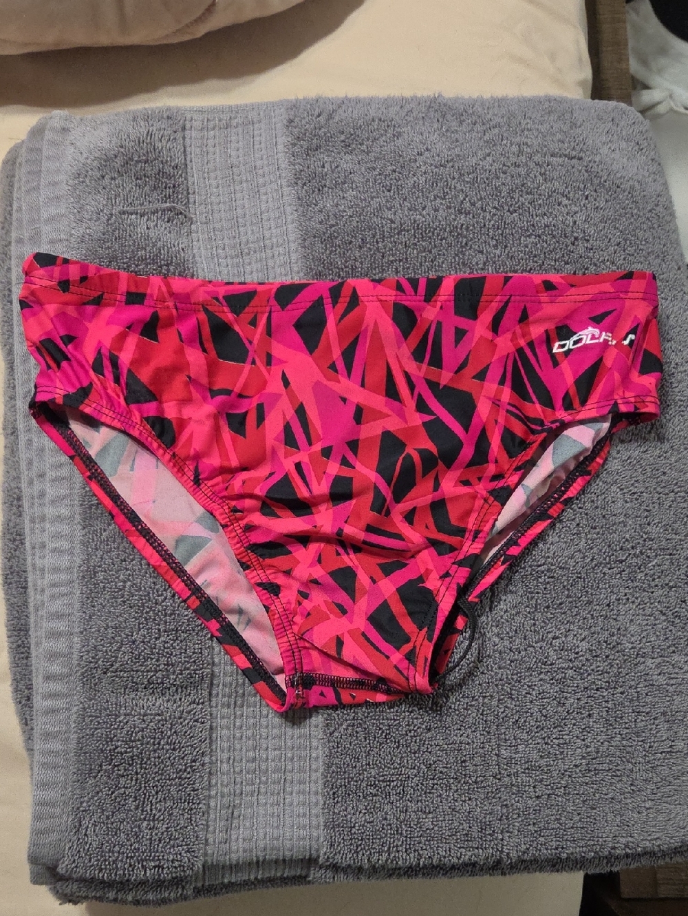 Dolfin Hot Pink & Black Men’s Swim Brief with Graphic Pattern